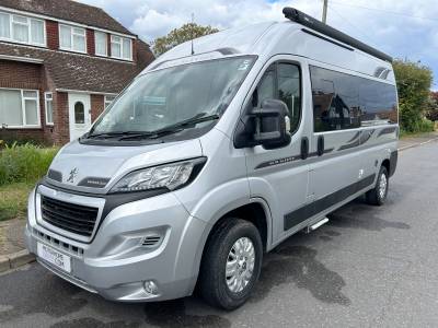 Auto-Sleepers Warwick Duo For Sale, Only 16,743 Miles, Air Suspension, Awning