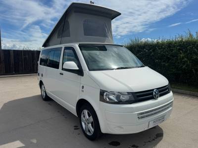 Volkswagen Transporter T28 Danbury 4 Berth 5 Belts