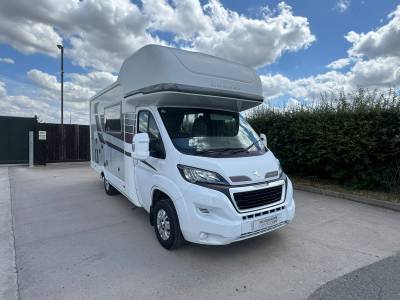 Autosleeper Braodway EK 5 Berth 4 Belts