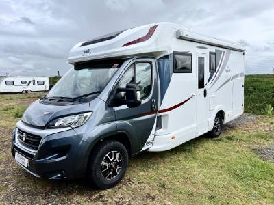 2021 Mclouis Fusion 360 9 Speed Automatic. Low Mileage