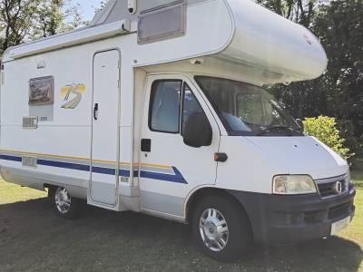 Burstner A530 Active, 6 belt, 4 berth 3500kg Family Motorhome