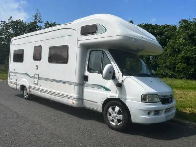 2004 BESSACARR E795 6 BERTH U-SHAPED LOUNGE FOR SALE