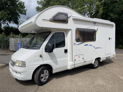 Swift Sundance 590RS - 5 Berth - 2004 Motorhome For Sale