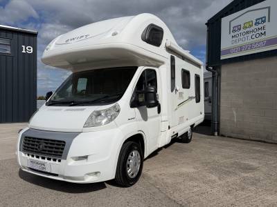 SWIFT LIFESTYLE 590 RL - 4 BERTH MOTORHOME FOR SALE