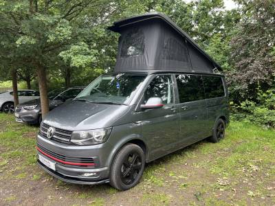 VW Transporter T30 Highline Auto Campervan 4 Berth 5 Belt LWB TDI