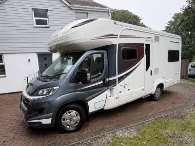 Auto-Trail Apache 700 6 Berth 6 Belt Motorhome FOR SALE