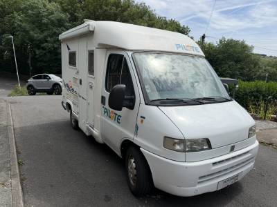 2002 PILOTE PACIFIC 30 2 BERTH 2 BELT COMPACT 5 METRE LONG LHD MOTORHOME