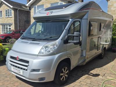 Busrtner Ixeo IT 700 fixed bed