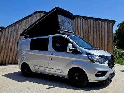 Ford Transit pop top camper 2018 4 berth/belts 105k SWB 4.9m