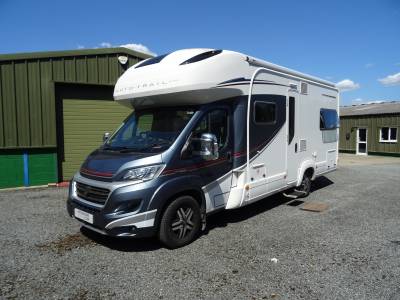 Auto-Trail Apache 700 2017 6 Berth AUTO