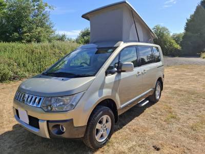Mitsubishi Delica