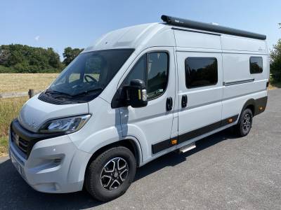 WILDAX EUROPA XL - 2023/73 -9 SPD AUTO - REAR LOUNGE - LOW MILEAGE