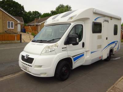 Home-Car H591 2009 4 Berth 4 Belt Fixed Bed Motorhome For Sale