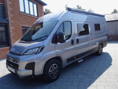 WildAx Solaris XL - 2025 -4 Berth - Campervan