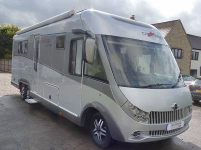 Carthago Liner-for-Two i53L tag-axle rear lounge hab air-con motorhome for sale