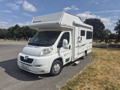 2008 Compass Suntor 140 4 Berth rear lounge Motorhome