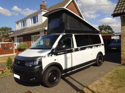 VW Transporter 2014 4 Berth 4 Belt Professional Conversion Camper For Sale