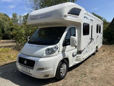 Lunar Roadstar 800 For Sale, Island Bed, Garage, Tow Bar, Only 23,127 Miles