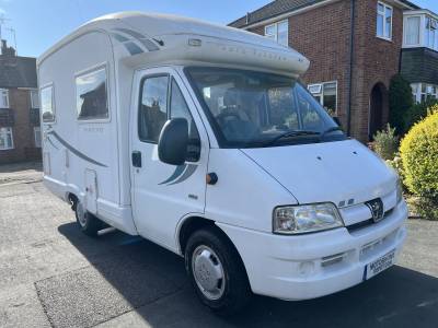 AutoSleeper Nuevo, 2004, 2 berth rear kitchen coachbuilt motorhome
