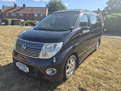 Nissan Elgrand, 2008, 2.5 petrol, aotomatic,4 berth, pop top