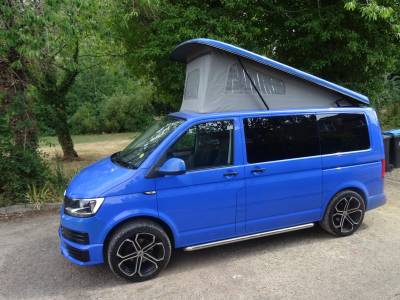 VW Camper King St Tropez 2019 4 Berth Pop Top Camper Van For Sale