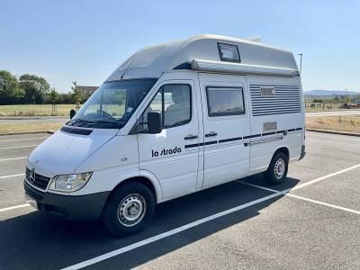 La Strada Regent L, automatic, 4 berth Mercedes motorhome for sale