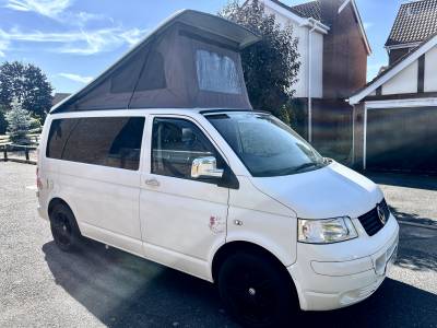 2009 "59" plate VW Pop Top campervan, 4 berth / 5 belt with just 64,885 miles