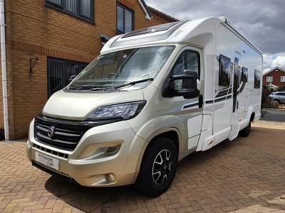 Swift Champagne 674 - 2021 - U-Shape Lounge - FOR SALE