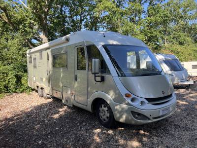 Burstner Elegance I821 A-Class 6 Berth 5.5T 3.0L 35k Miles C1
