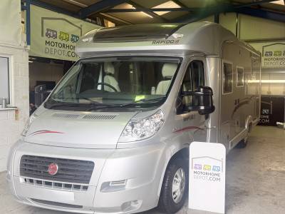 2008 Rapido 7090 Plus 3 Berth 4 Travelling Belts With Island bed