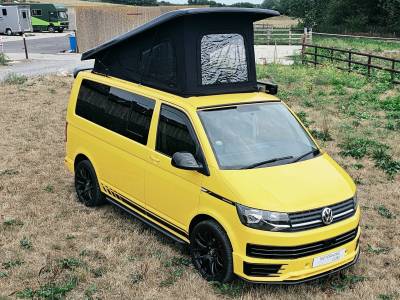 VW Transporter T6 pop top camper 2017 4 berth 5 belts 135k