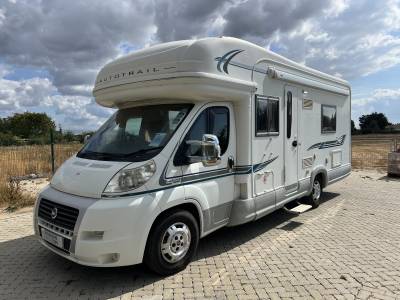 Auto-Trail Cheyenne 740SE 4 Berth Twin Beds End Washroom 43k Miles Manual