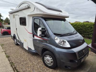 Roller Team T-Line 590 5.99M Compact Motorhome 4berth/belts 2014
