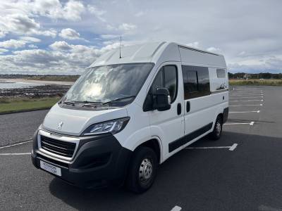 Peugeot Boxer 2020 2Berth FSH