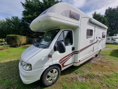 Swift Kontiki 2004 645 Hi-Line 6 Berth Fiat ducato