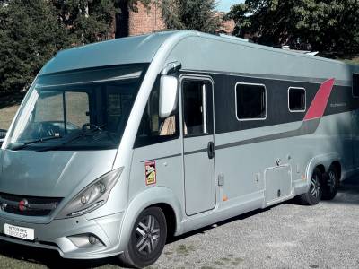 Burstner Elegance i910G, 4 Berth, 4 Belt, Fixed Bed, Luxury Motorhome