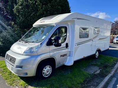 2014 Pilote Reference P720 LPR 4 Berth / 5 Belt  Low Profile 