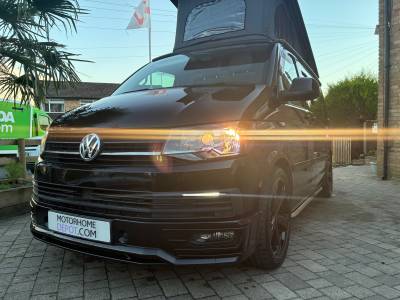 2017 VW TRANSPORTER T30 START LINE CON H-LINE AUTO DSG 150 BP  POPTOP  4 BERTH