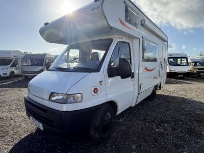 Swift Suntor 590 RS 4 belt 4 berth