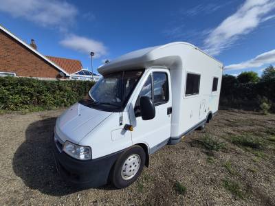 Chausson Welcome 55, 2005, 3 berth, 4 belts, french bed, solar panel, 3400kg