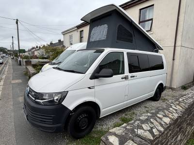 VW Transporter T6 U-shaped Lounge Campervan For Sale