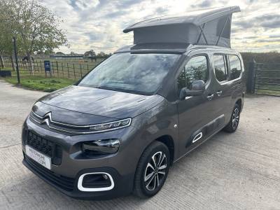 Romahome R15 Micro Camper For Sale, New Cambelt 2024, Serviced 2026, Sleeps 3/4