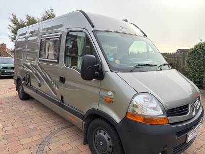 2008 Devon Monaco, 4 Berth, 4 Belts, Automatic