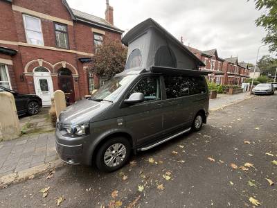 Hillside Birchover VW T28 Hi Line 4 Berth, Pop Top, Heating, On Board Water Tank