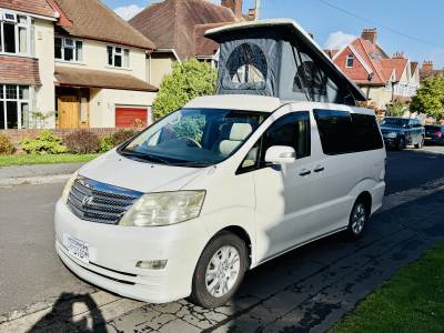 Toyota Alphard Camper 2005, 4 Berth 4 Seatbelts, Driveaway Awning Incl