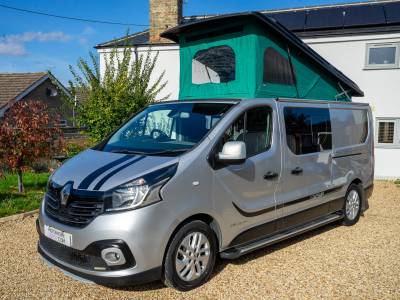 Renault Traffic 1.6 Sport LWB - Pop Top Professional Van Conversion. 