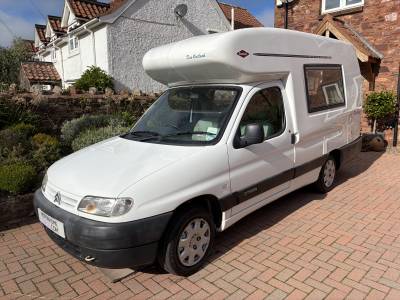 Romahome Duo Outlook - Two Berth Campervan For Sale