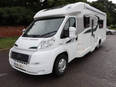 Bessacarr E582 Fixed Bed Motorhome For Sale