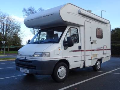 Swift Lifestyle 520, 2000, over cab bed, 4 berth, Motorhome for sale.