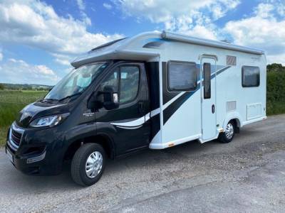 Reduced 2015 4 Berth Bailey Autograph Approach 740